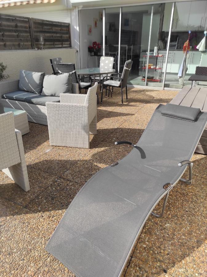 2 Pieces Avec Grande Terrasse Apartment La Ciotat Luaran gambar